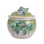Chinese Porcelain Cabbage Leaf Pattern Covered Jar Pot