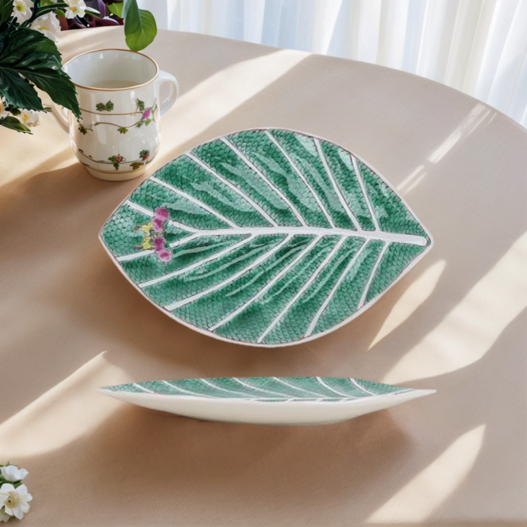 RYZG60-BFamille-rose white-ground fully hand-painted plate